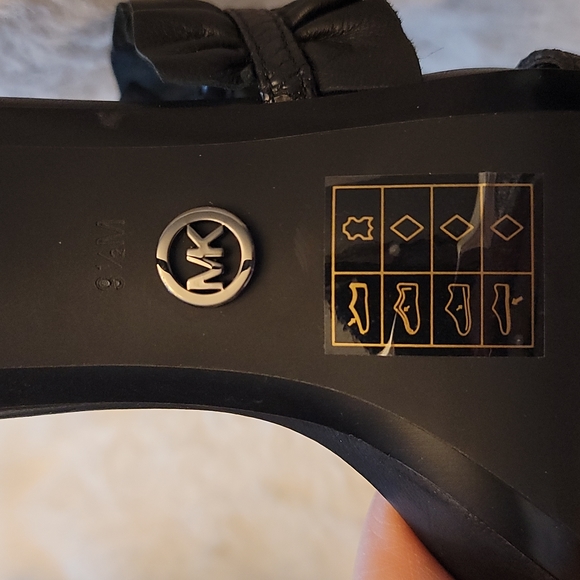 Michael Kors black heel sandals - Picture 6 of 7